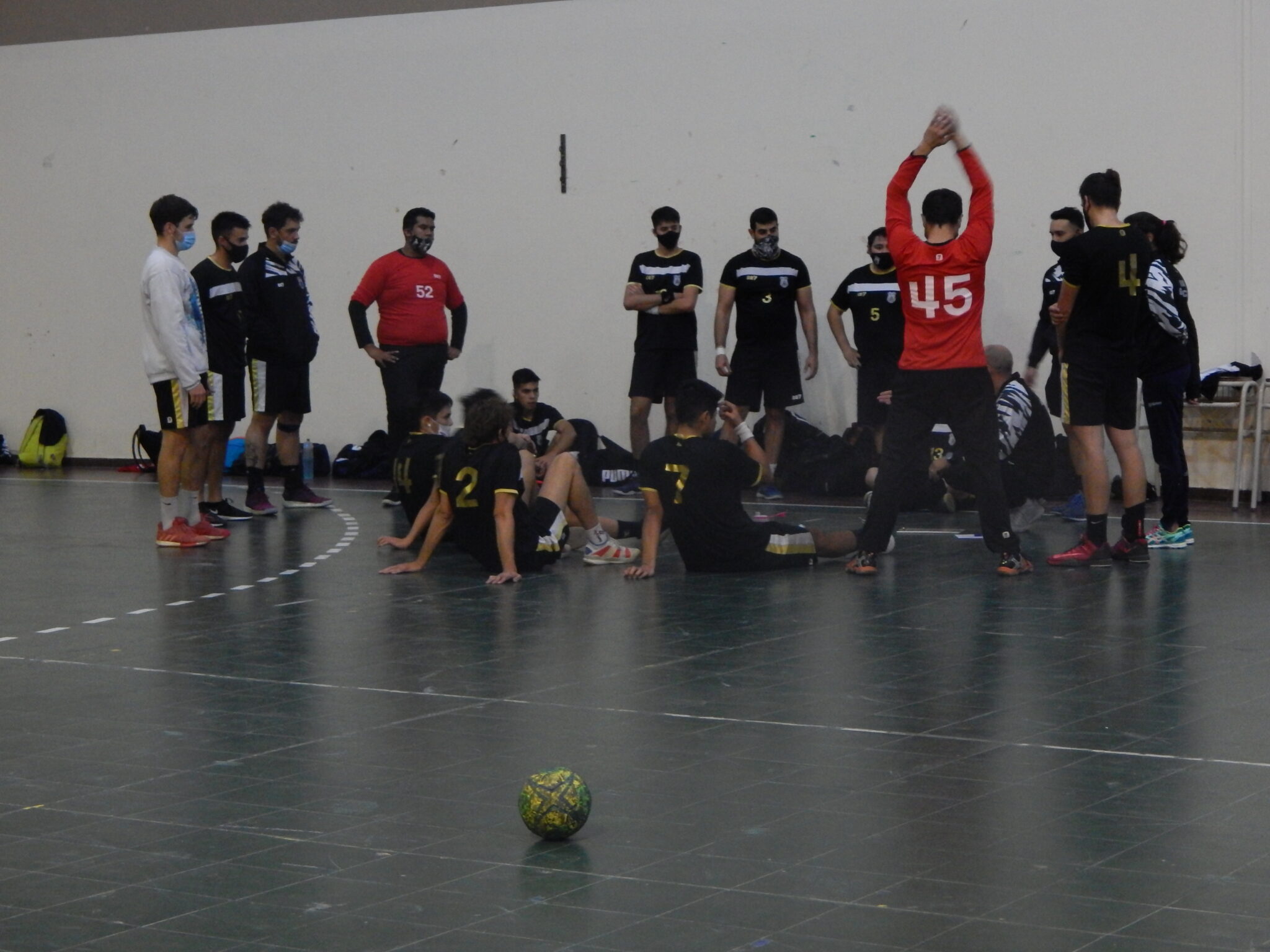 Indoor Handball – Doble Fly