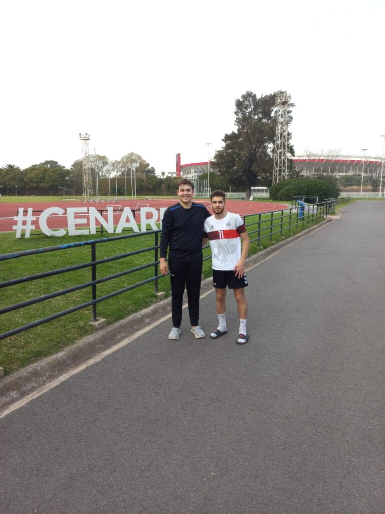 El comodorense Tomas Di Lorenzo se encuentra viviendo un sueño en Buenos Aires