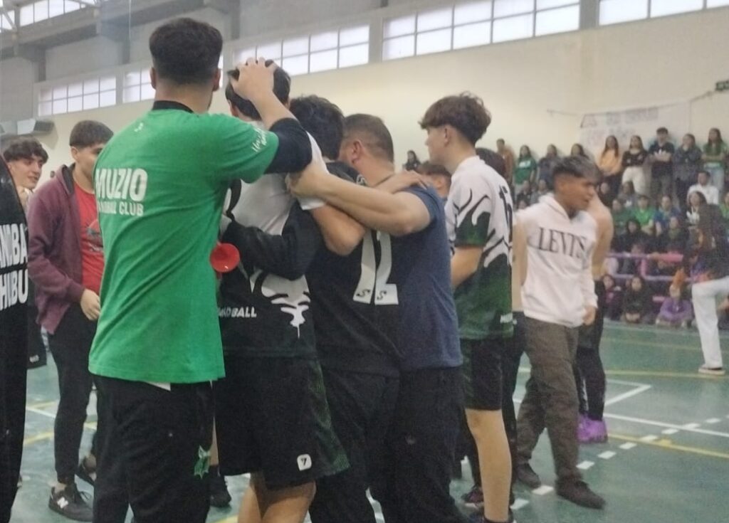 Muzio campeón provincial, pero Petro no se la hizo fácil