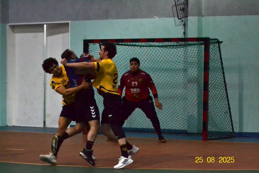Los comodorenses, con la obligación de ganar para seguir en carrera en el Nacional de Clubes B